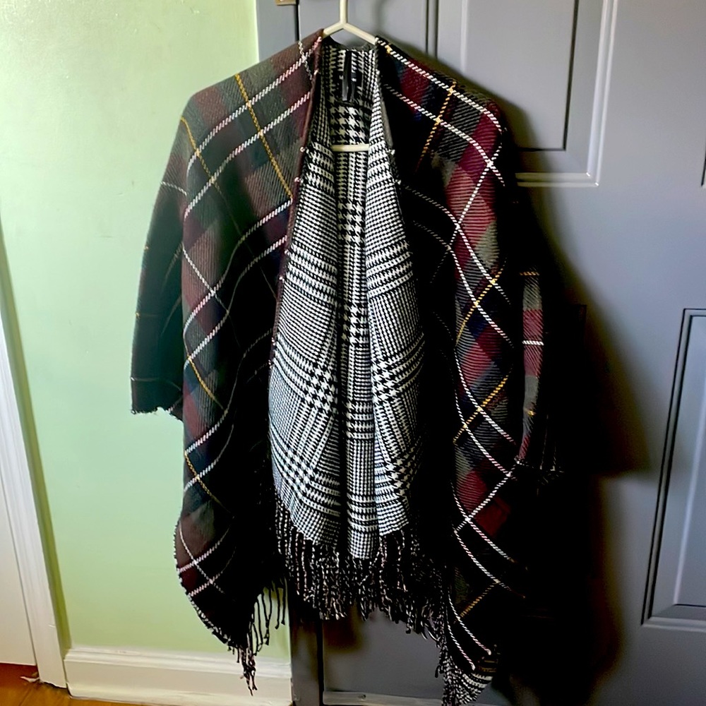 It’s too big for me. I just bought from Steve Madden  for a Christmas gift.